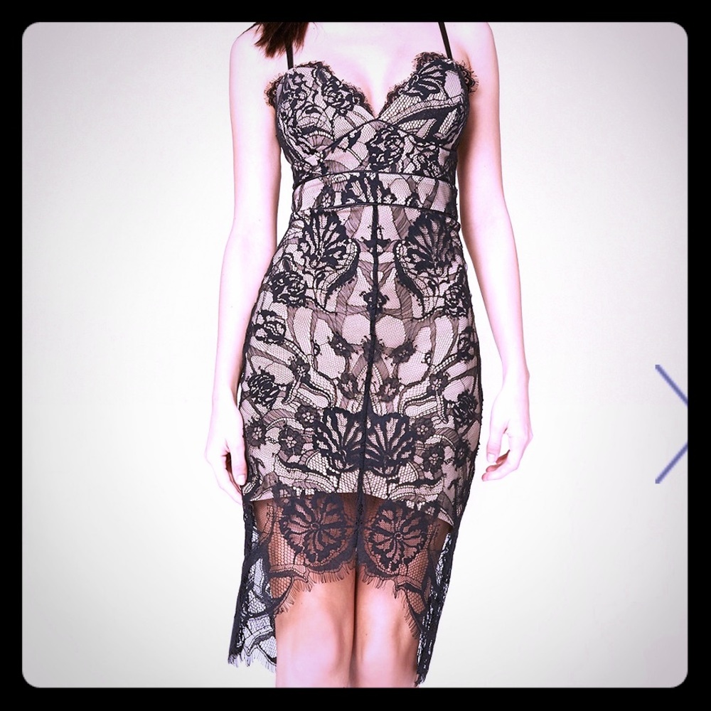 BEBE LACE DRESS🖤